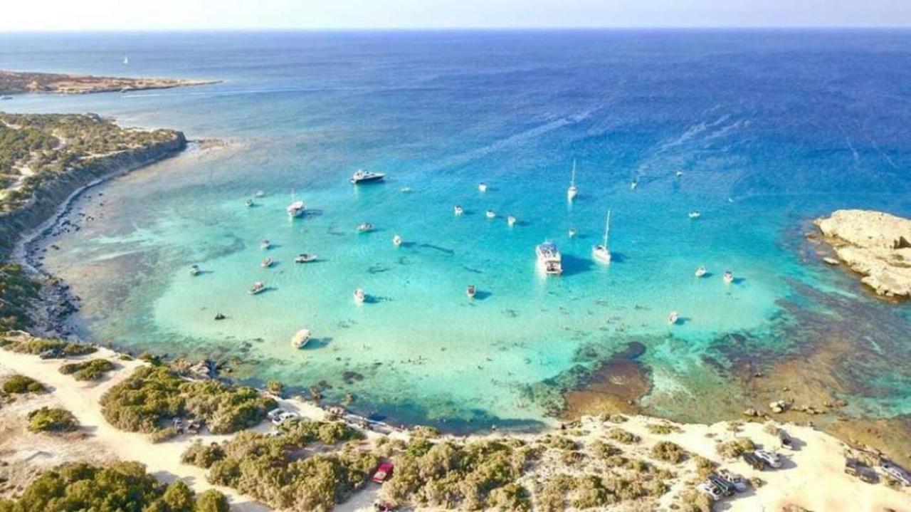 Villa Ocean Stones 1Km From Main Coral Bay Beach Peyia Esterno foto